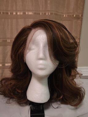 Vivica A Fox Lace Front Multi Color Brown 18" Wig